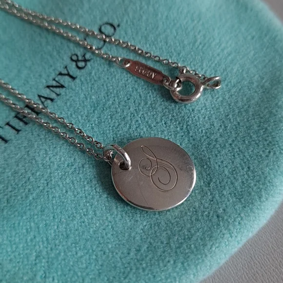 Authentic Tiffany & Co. S pendant necklace - Picture 2 of 9